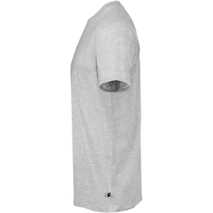 Ljusgrå